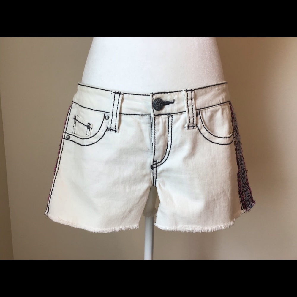 Daytrip shorts